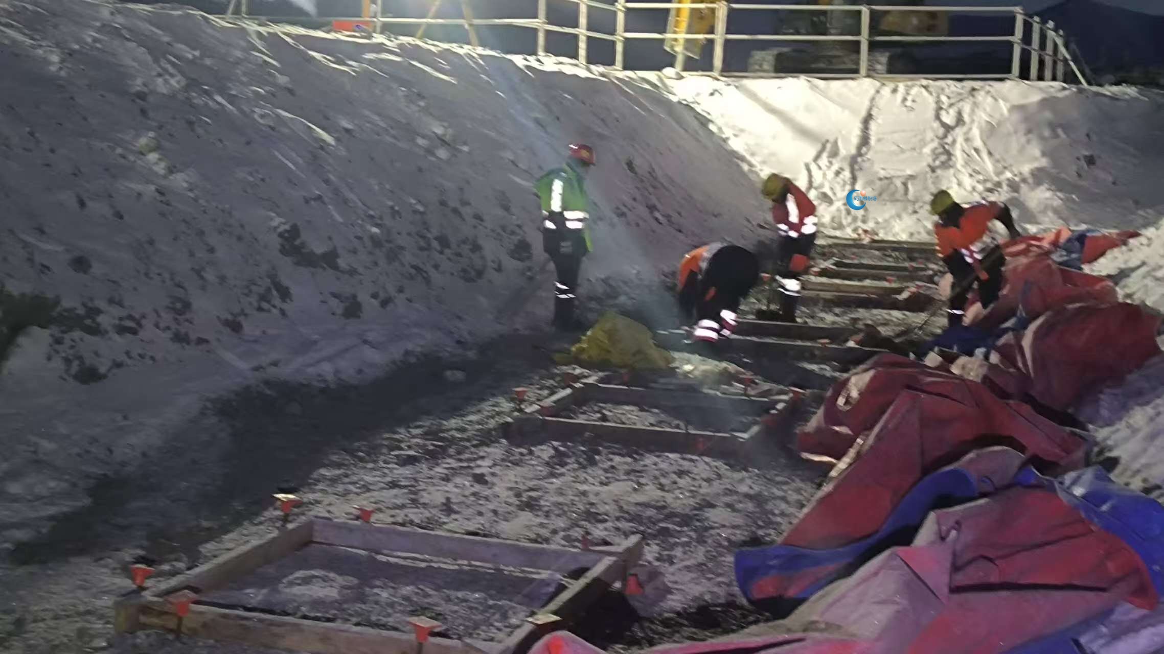 1766803239366124.jpg dffe0024ada319ee03b971a9cc826751.jpg